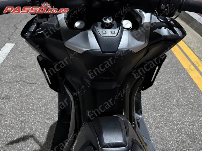 Honda Forza 750 - фото 4