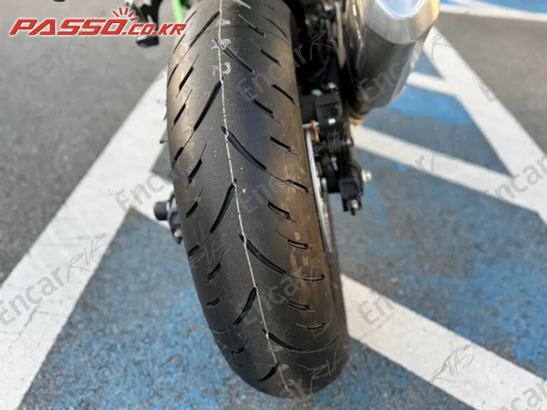 Kawasaki Ninja Zx 4 Rr - фото 5