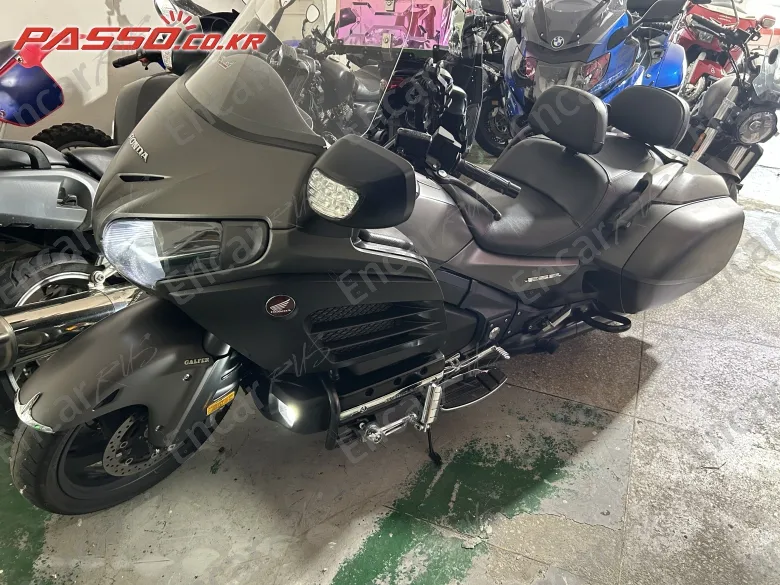 Honda Goldwing F6b - фото 0
