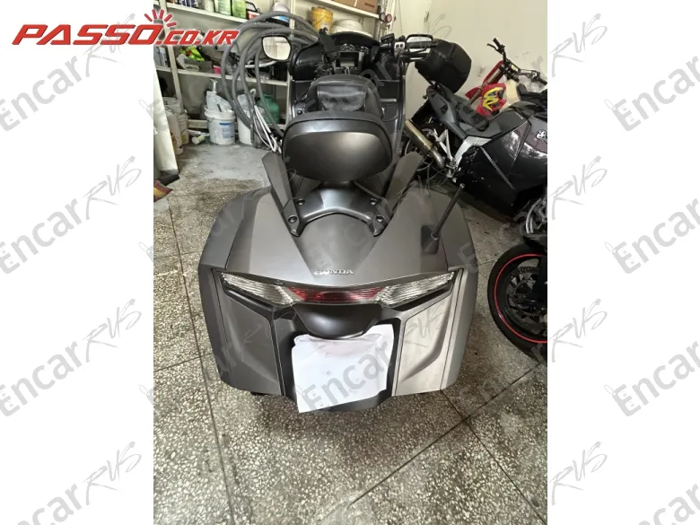 Honda Goldwing F6b - фото 2