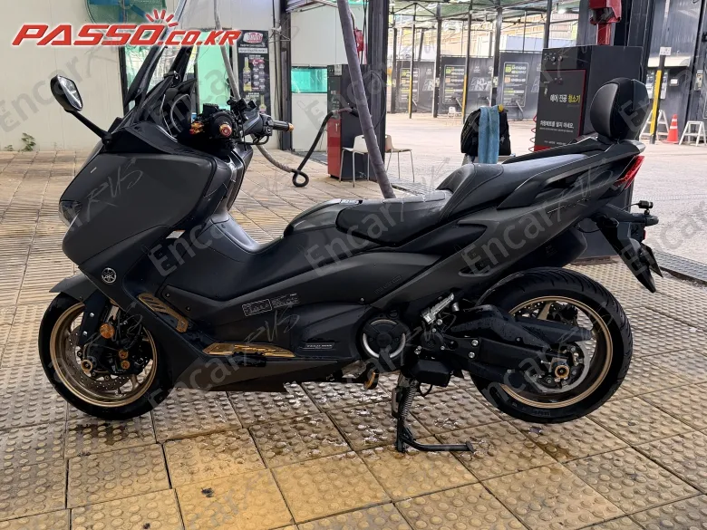 Yamaha T Max 560 - фото 1