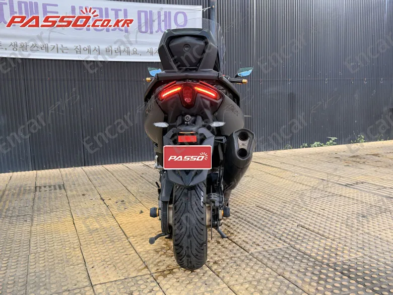 Yamaha T Max 560 - фото 2