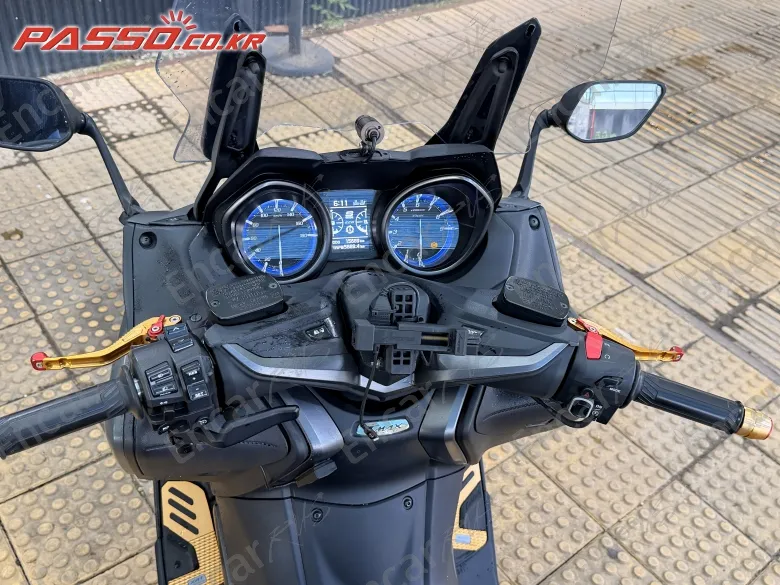 Yamaha T Max 560 - фото 3