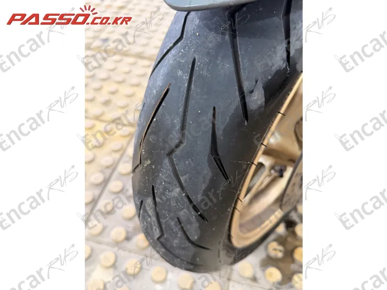 Yamaha T Max 560 - фото 5