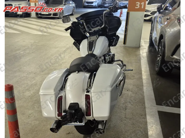 Harley-Davidson Fltr - фото 6