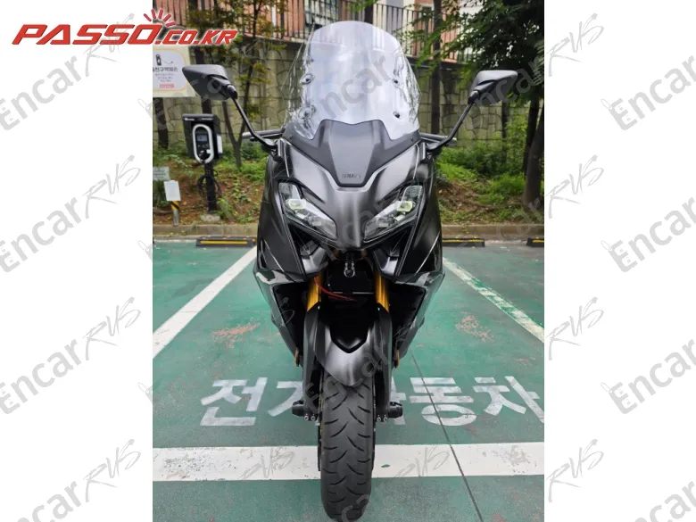 Yamaha T Max 560 - фото 4