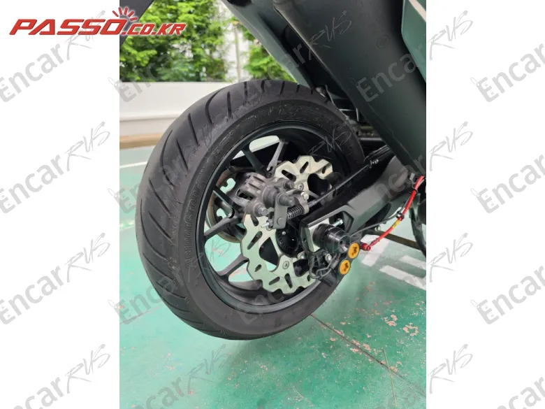 Yamaha T Max 560 - фото 6