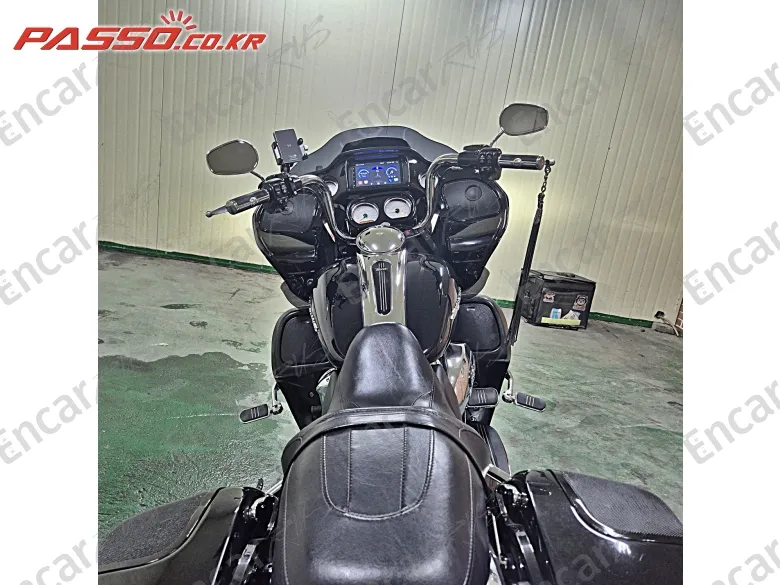 Harley-Davidson Fltr - фото 3