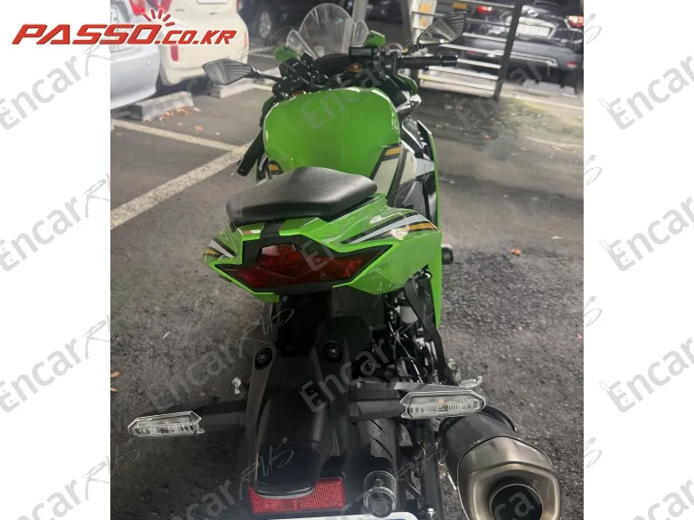 Kawasaki Ninja Zx 4 Rr - фото 2