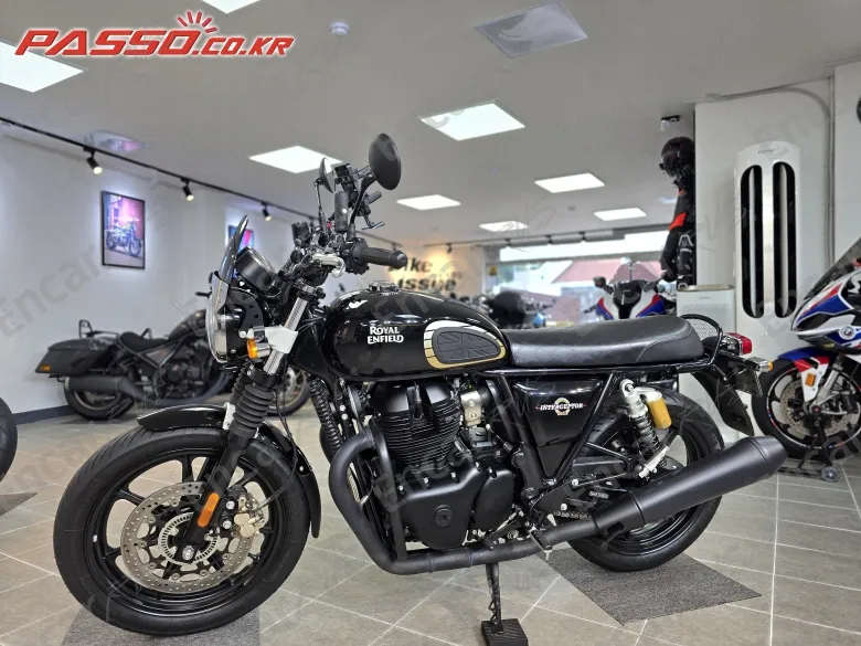 Royal Enfield Interceptor 650 - фото 5