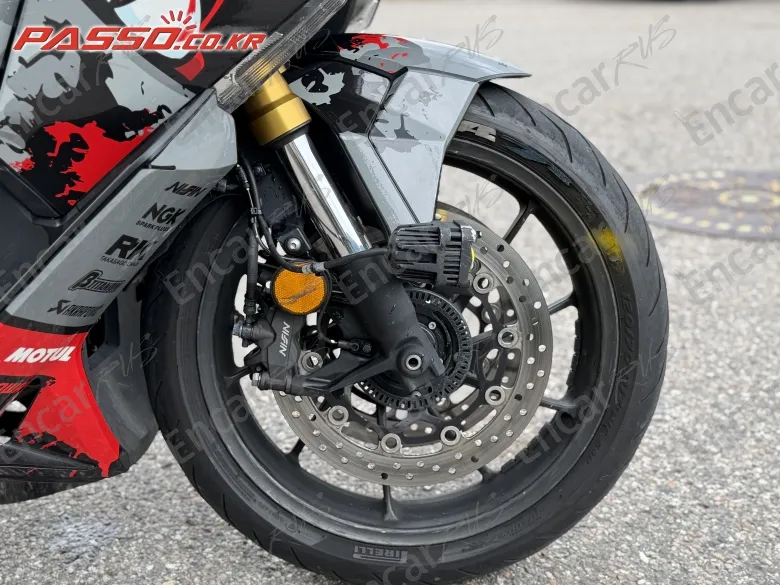 Honda Forza 750 - фото 5