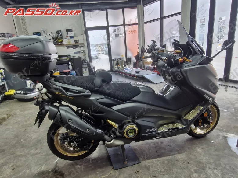 Yamaha T Max 560 - фото 0
