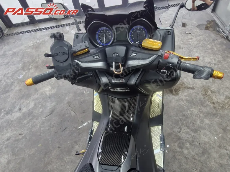 Yamaha T Max 560 - фото 2