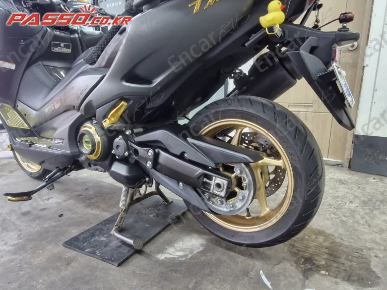 Yamaha T Max 560 - фото 4