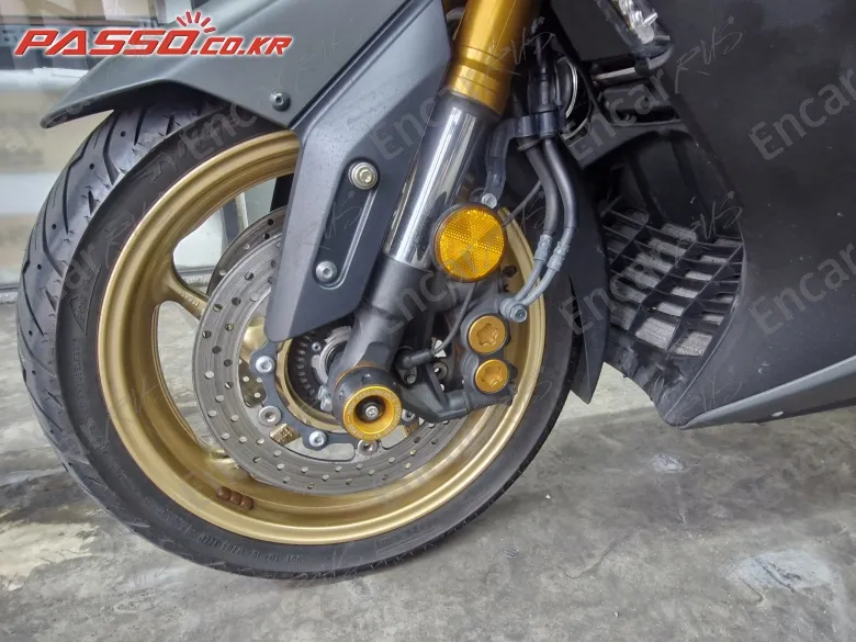 Yamaha T Max 560 - фото 5