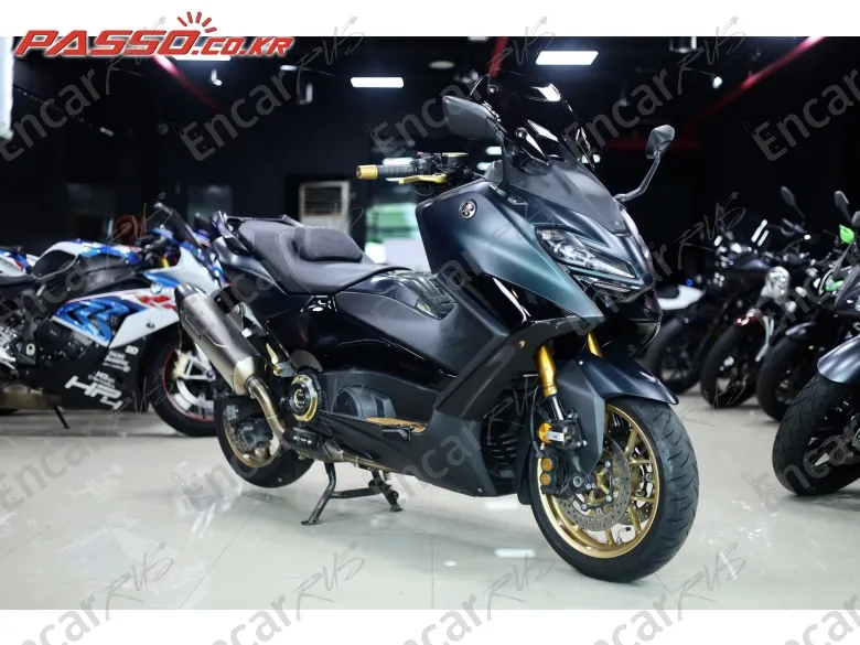 Yamaha T Max 560 - фото 0