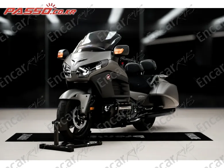 Honda Goldwing F6b - фото 3