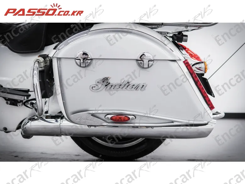 Indian Chief Roadmaster - фото 6