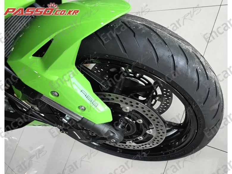 Kawasaki Ninja Zx 4 Rr - фото 5