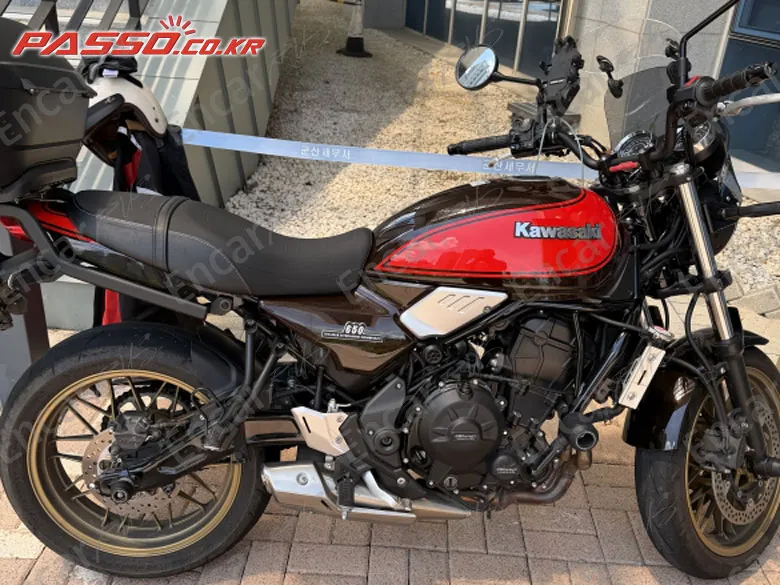 Kawasaki Z 650 Rs Abs 50th Anniversary - фото 0