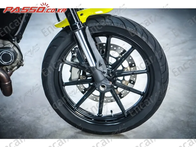Ducati Scrambler Flat Track Pro - фото 5