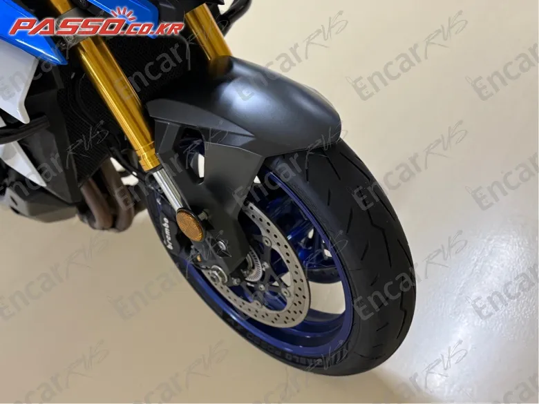 Suzuki Gsx S 1000 - фото 4