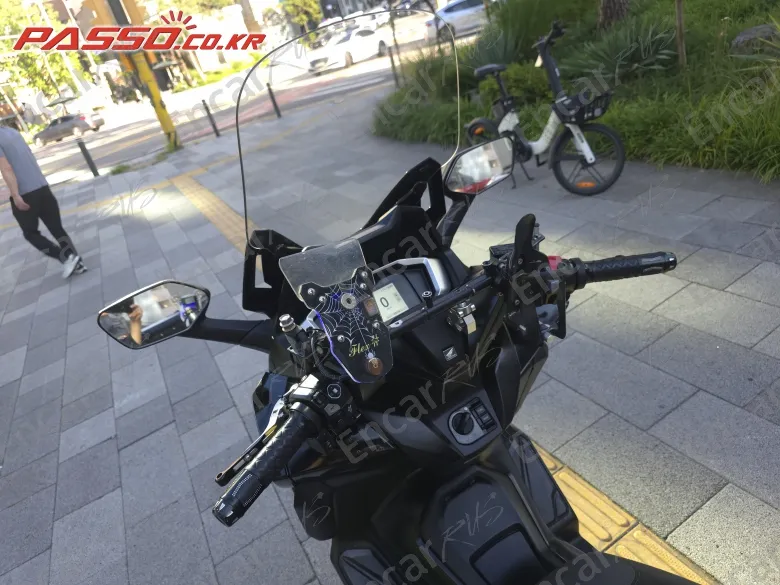 Honda Forza 350 - фото 3