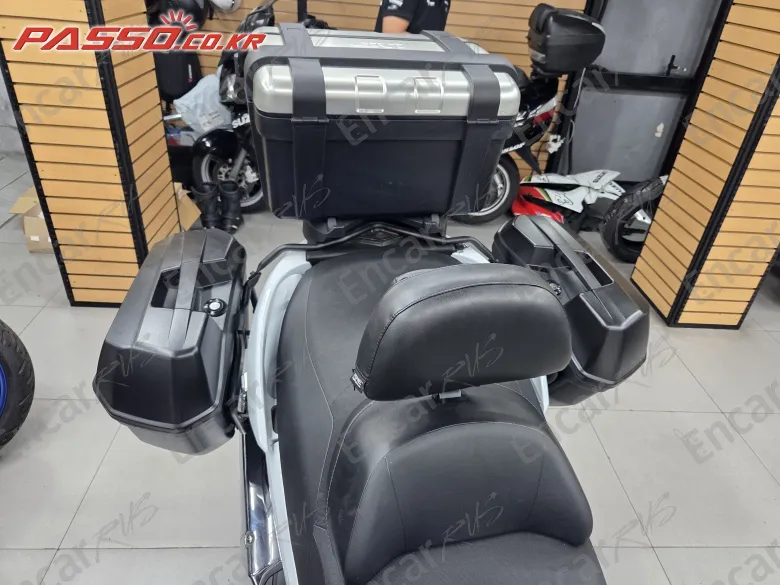 Suzuki Burgman 650 - фото 6