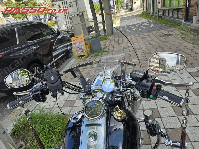 Harley-Davidson Flhr - фото 3