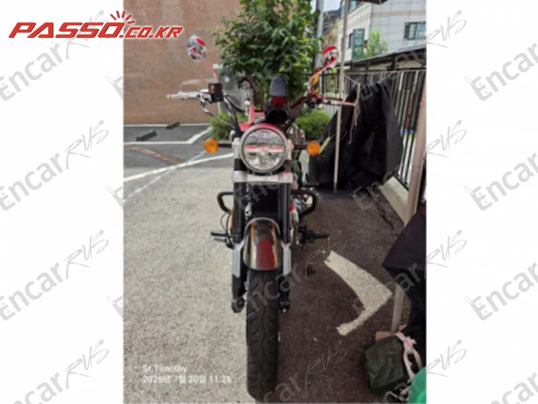 Royal Enfield Super Meteor 650 - фото 6