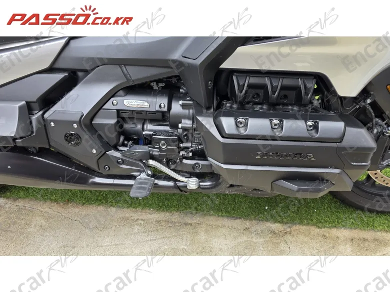 Honda Goldwing Tour Dct Airbag - фото 4