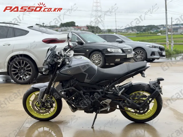 Yamaha Mt 09 - фото 1