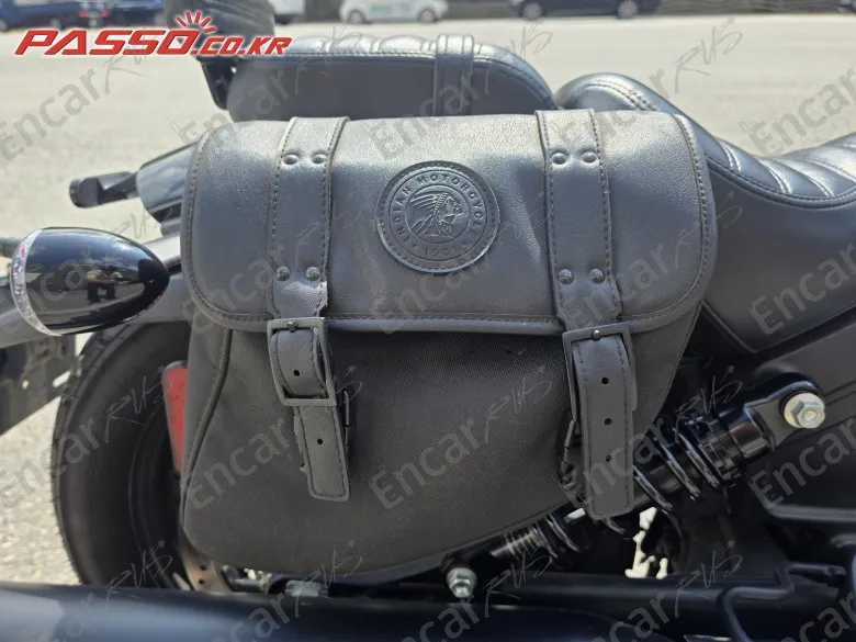 Indian Scout Bobber Twenty - фото 6