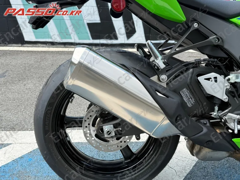 Kawasaki Zx 10 R - фото 6