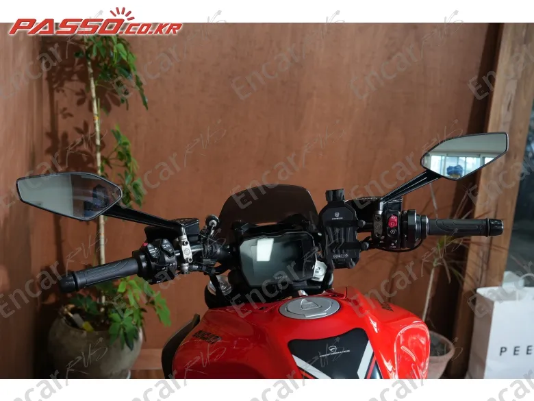 Ducati Diavel V4 - фото 3