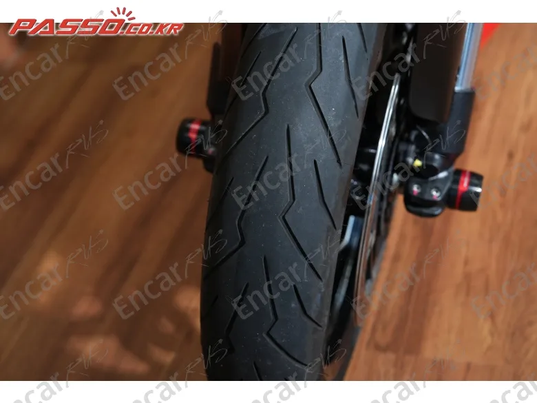 Ducati Diavel V4 - фото 5