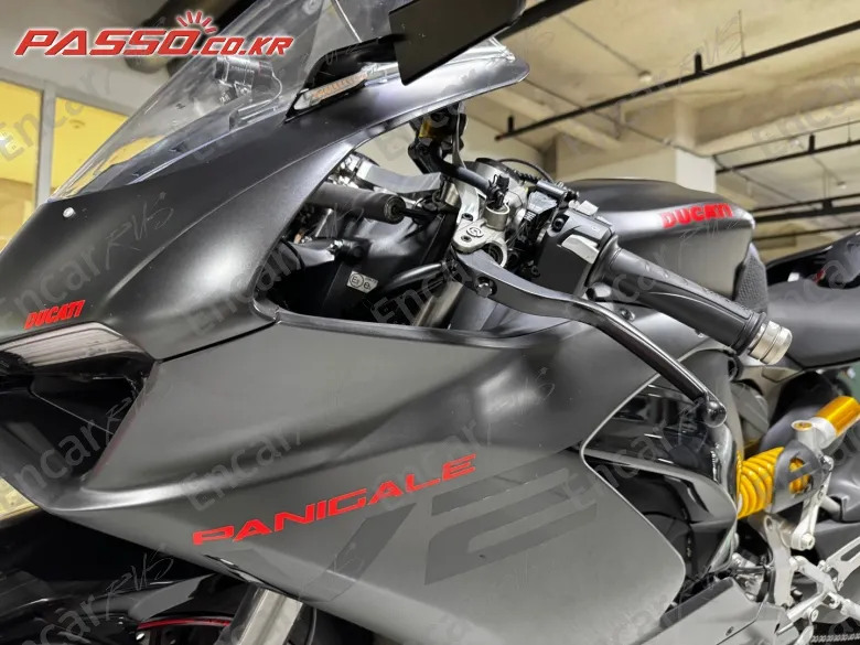 Ducati Panigale V2 - фото 5