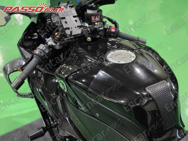 Yamaha Yzf R6 - фото 3