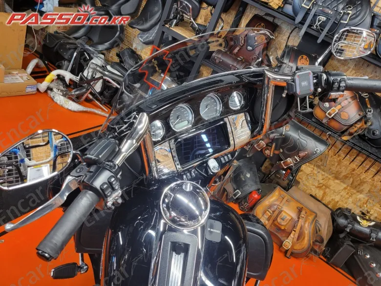 Harley-Davidson Ultra Limited - фото 3