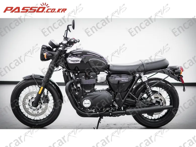 Triumph Bonneville T100 - фото 1