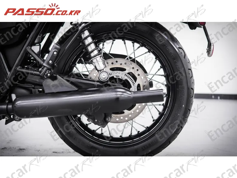 Triumph Bonneville T100 - фото 6