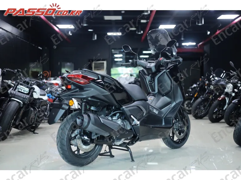 Yamaha X Max 300 Abs - фото 6