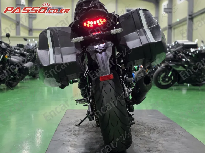 Kawasaki Z 1000 Sx - фото 2