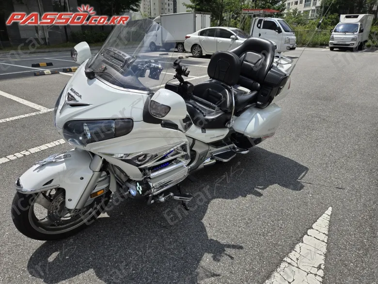Honda Goldwing 1800 - фото 1