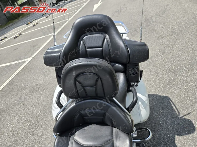 Honda Goldwing 1800 - фото 6