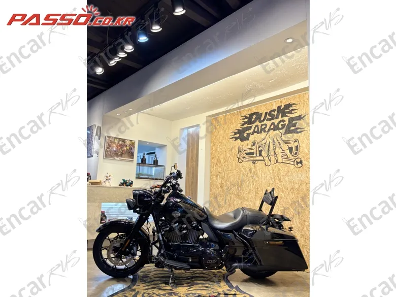 Harley-Davidson Road King Special - фото 1
