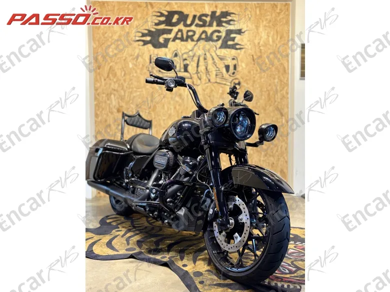 Harley-Davidson Road King Special - фото 3