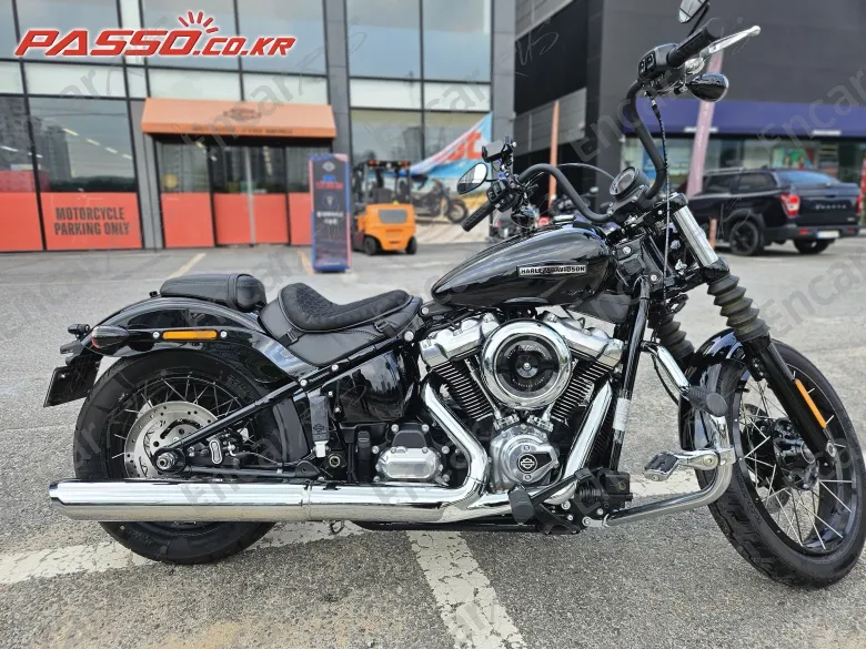 Harley-Davidson Street Bob 117 - фото 0