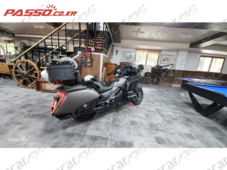 Honda Goldwing F6b - фото 4