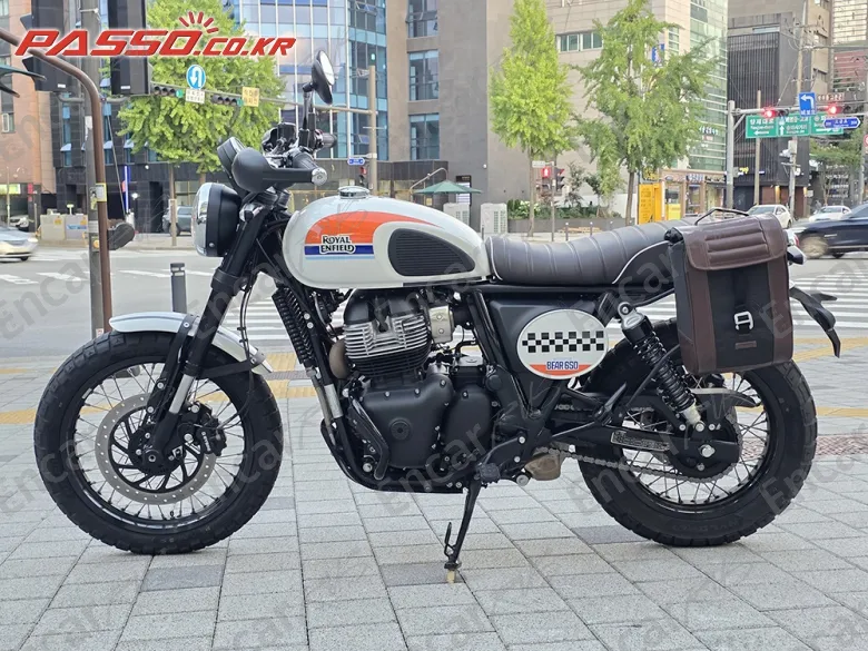 Royal Enfield Bear 650 - фото 1
